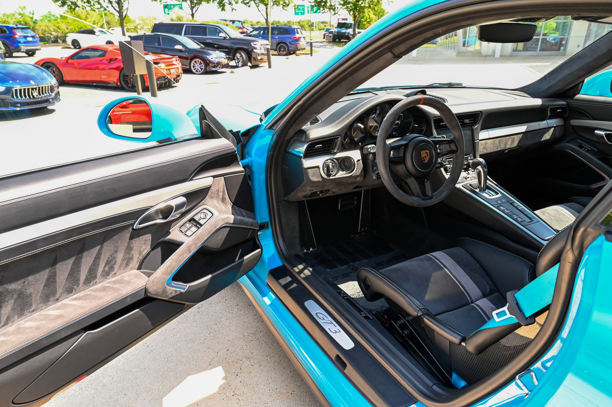 Used 2018 Porsche 911 GT3 RWD image 15
