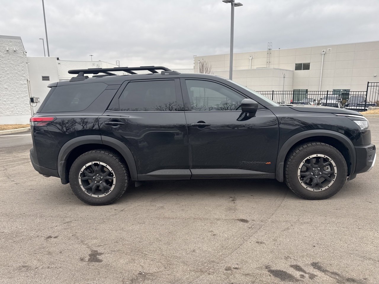 Used 2025 Nissan Pathfinder Rock Creek image 3
