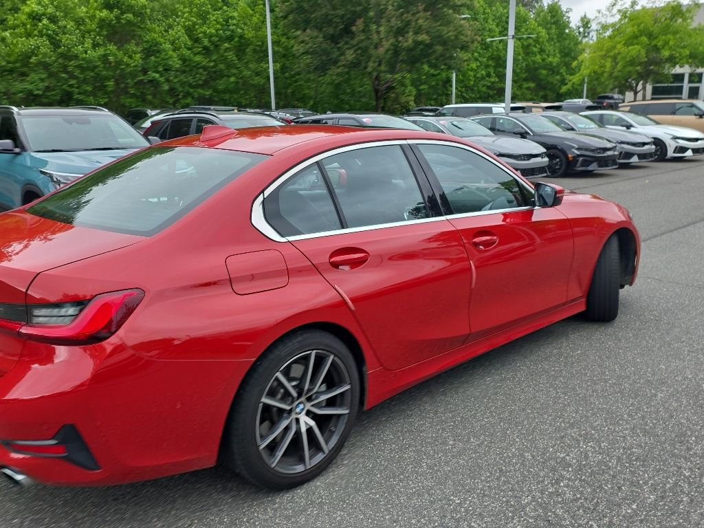 Used 2019 BMW 330i Sedan w/ Convenience Package RWD image 8