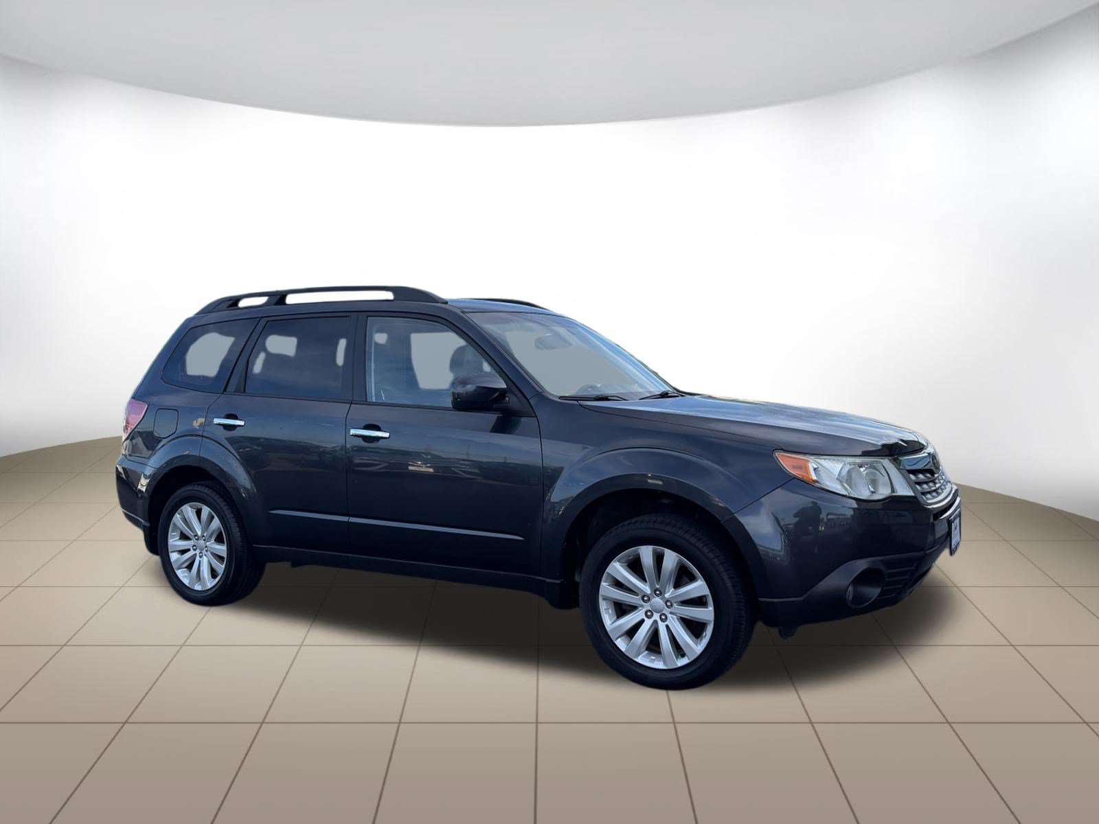 Used 2012 Subaru Forester 2.5X Limited AWD/4WD image 1