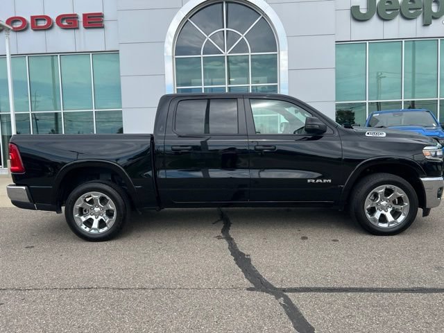 Used 2025 RAM 1500 Big Horn AWD/4WD image 6