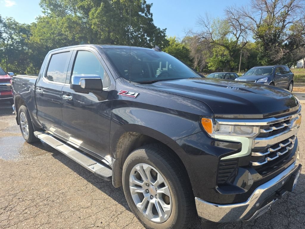 Used 2022 Chevrolet Silverado 1500 LTZ w/ LTZ Premium Package