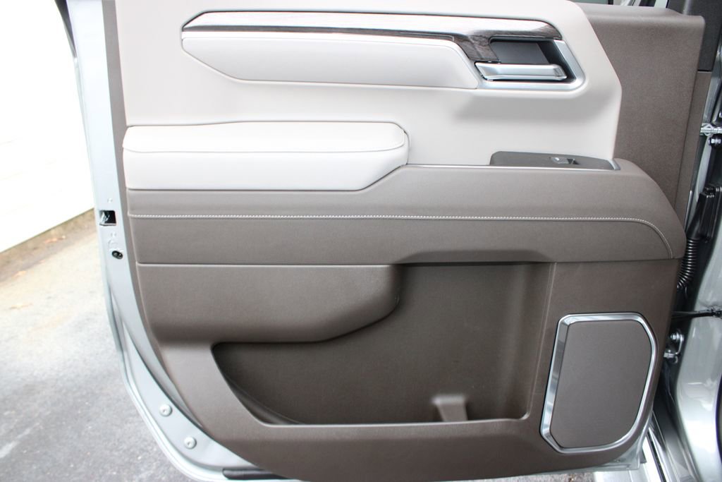 New 2026 Chevrolet Silverado 1500 LTZ w/ Z71 Off-Road Package image 23