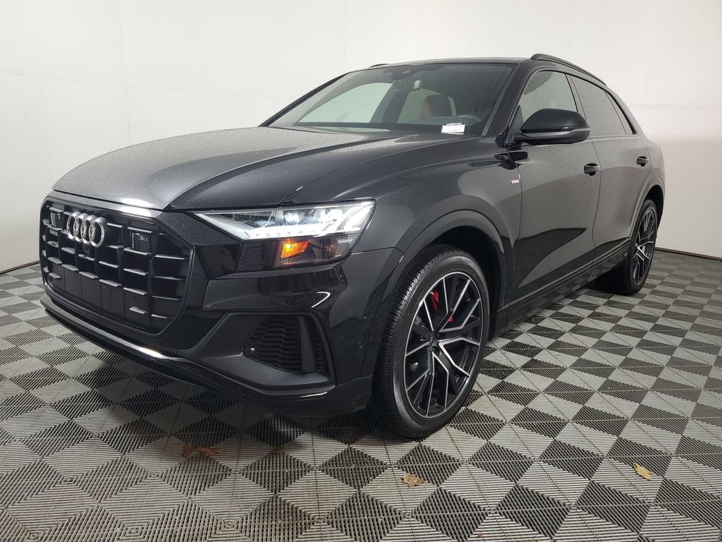 Used 2023 Audi Q8 Premium Plus w/ Premium Plus Package AWD/4WD image 3