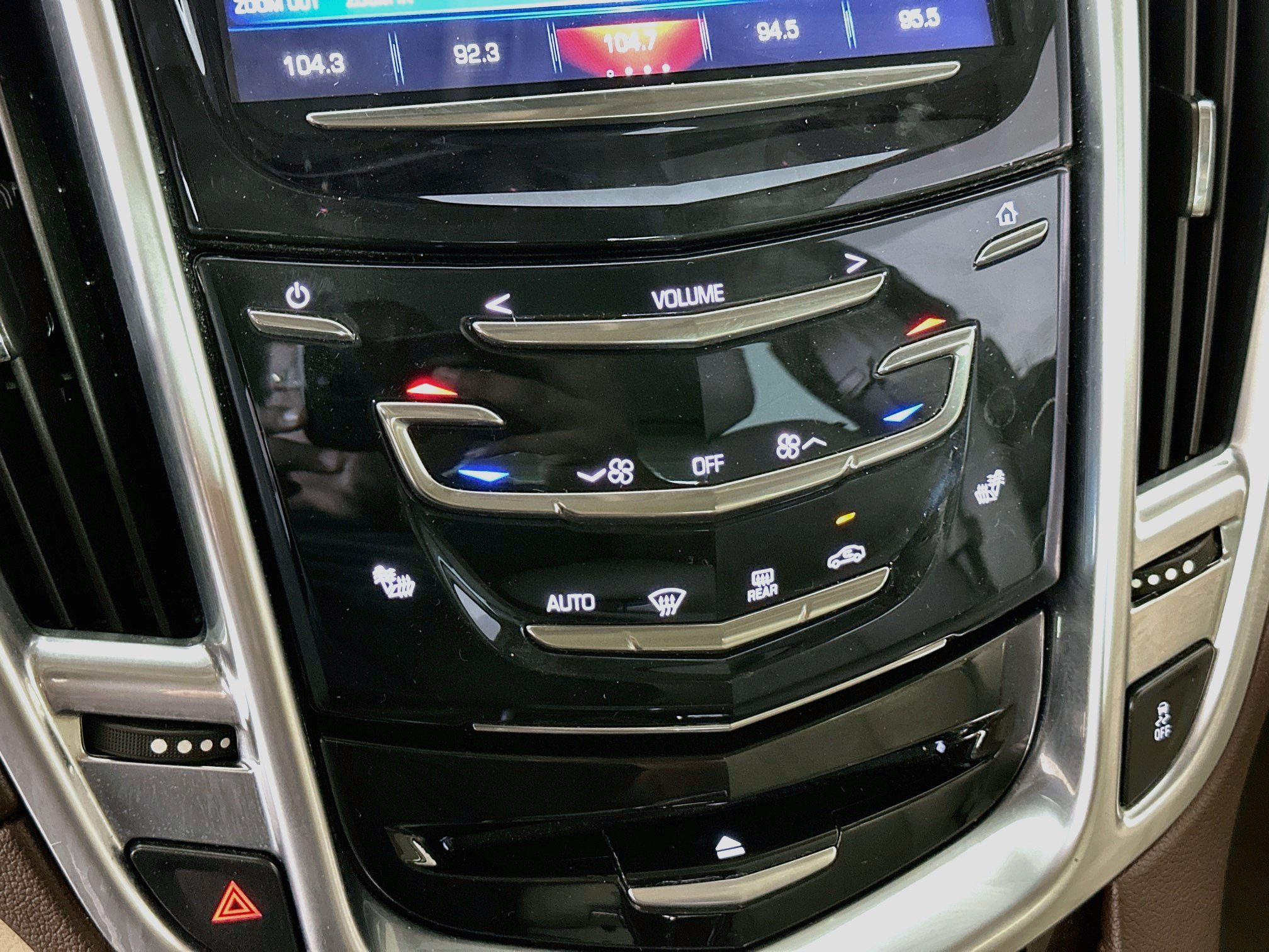 Used 2013 Cadillac SRX Luxury w/ Driver Awareness Package FWD image 23