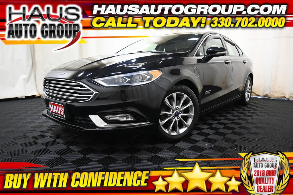 Used 2017 Ford Fusion Energi Titanium FWD image 1