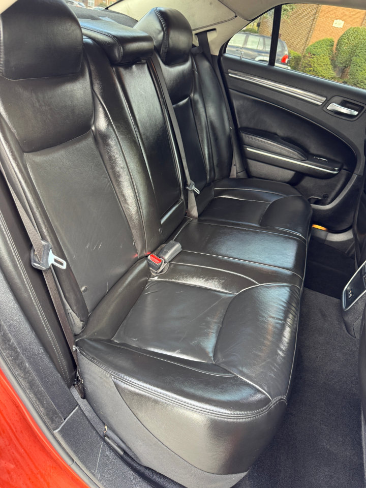 Used 2021 Chrysler 300 Touring L image 15