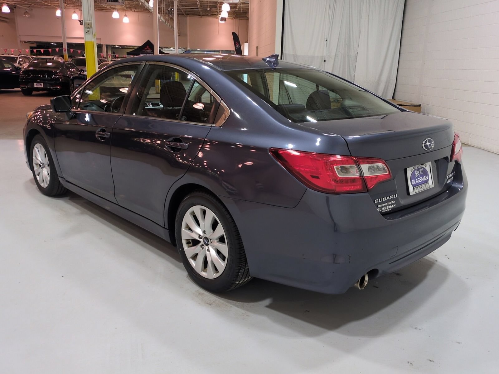 Used 2017 Subaru Legacy 2.5i Premium AWD/4WD image 5