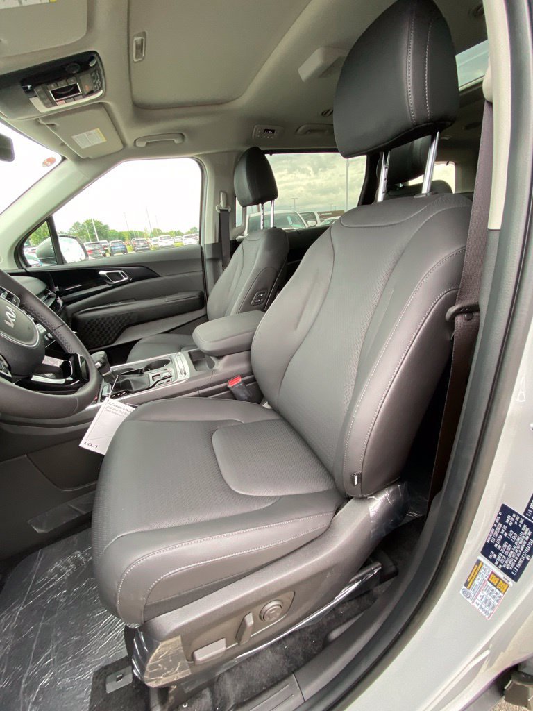 New 2026 Kia Carnival SX Prestige FWD image 10