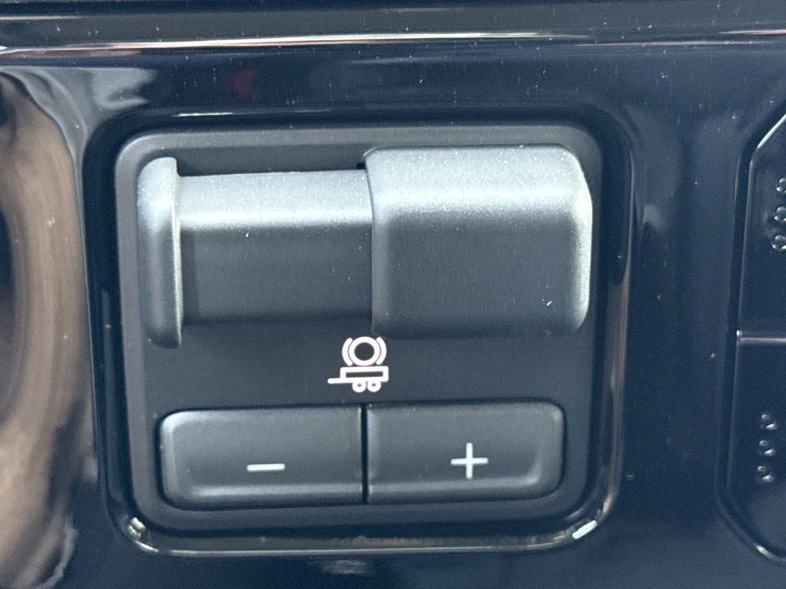 New 2025 GMC Sierra 1500 SLE image 31