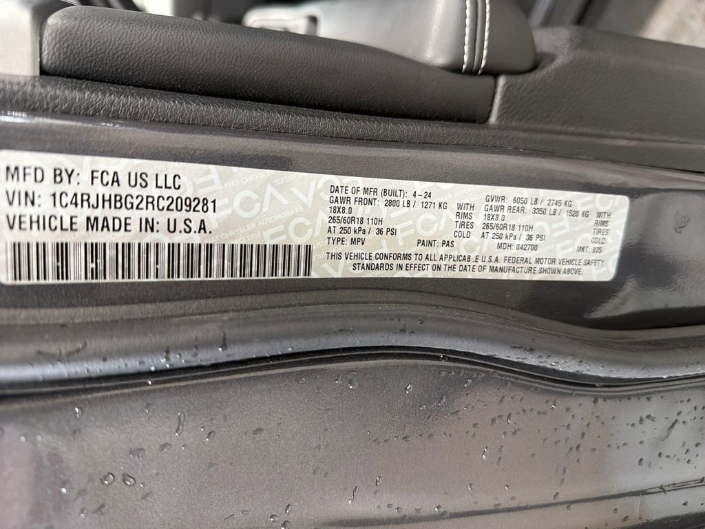 Used 2024 Jeep Grand Cherokee Limited AWD/4WD image 67