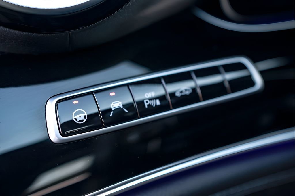 Used 2020 Mercedes-Benz AMG GT 63 w/ Acoustic Comfort Package image 48