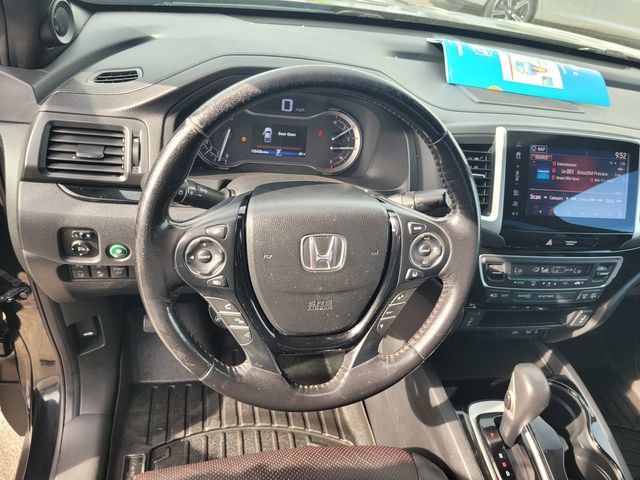 Used 2017 Honda Ridgeline Black Edition image 30