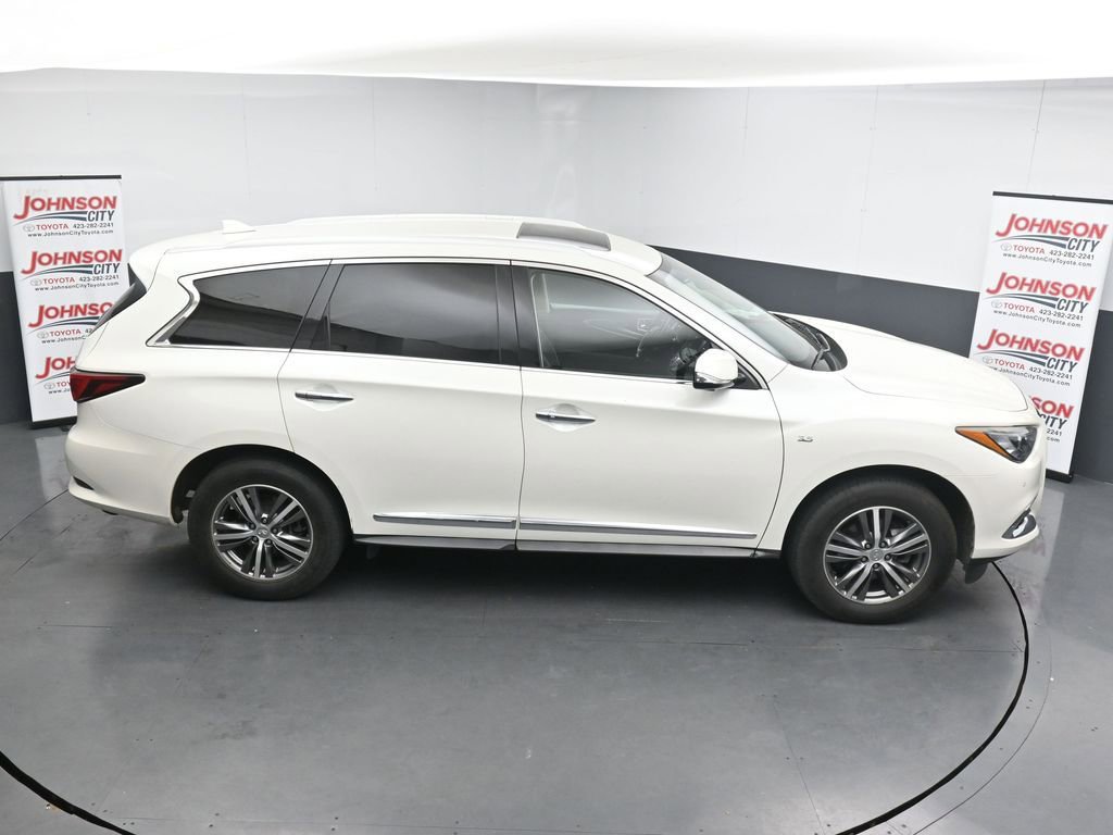 Used 2020 INFINITI QX60 Luxe w/ Essential Package AWD/4WD image 17