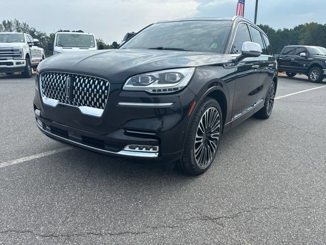 Used 2021 Lincoln Aviator Black Label w/ Dynamic Handling Package AWD/4WD image 2