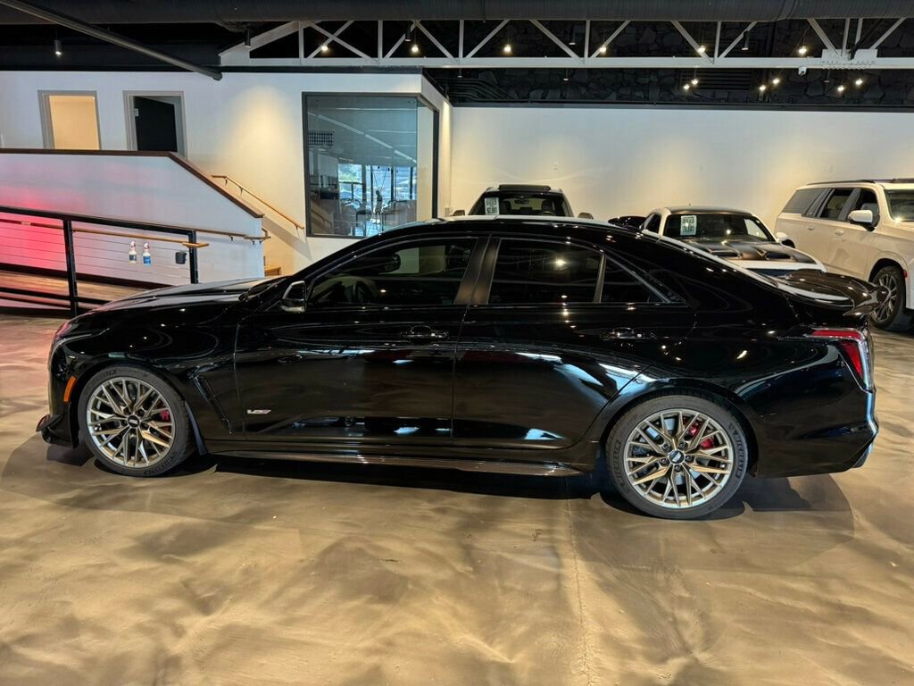 Used 2022 Cadillac CT4 V Blackwing w/ Carbon Fiber 1 Package image 3