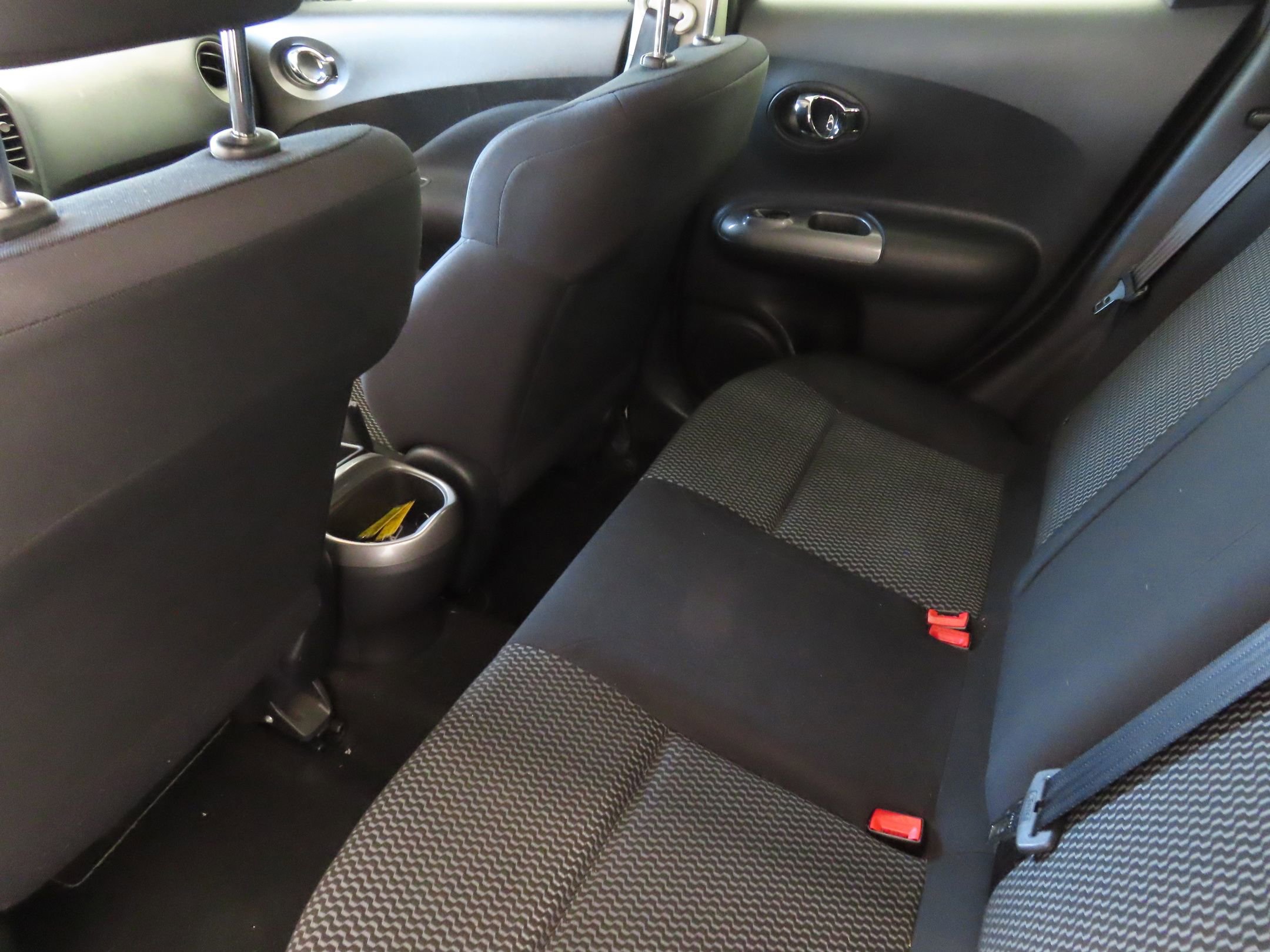 Used 2016 Nissan Juke S FWD image 23