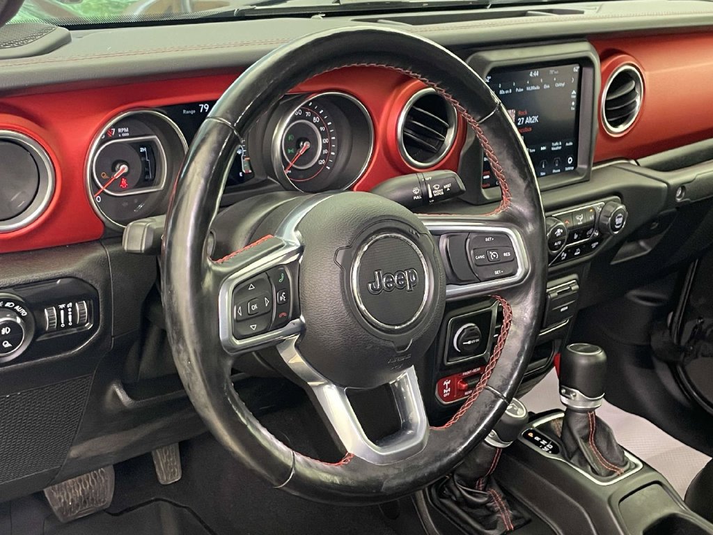 Used 2021 Jeep Gladiator Rubicon AWD/4WD image 4