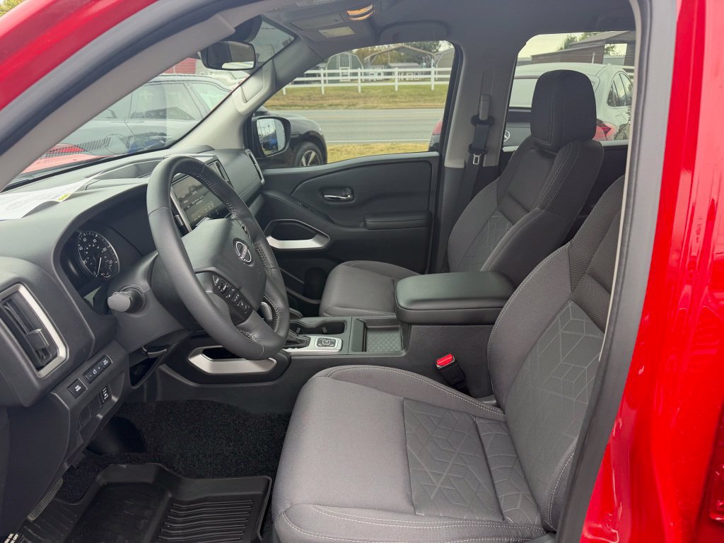Used 2026 Nissan Frontier SV w/ SV Convenience Package AWD/4WD image 10