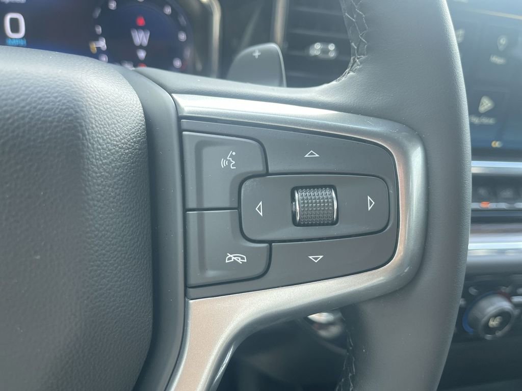 Used 2024 Chevrolet Silverado 1500 LT Trail Boss w/ LT Trail Boss Premium Package AWD/4WD image 21