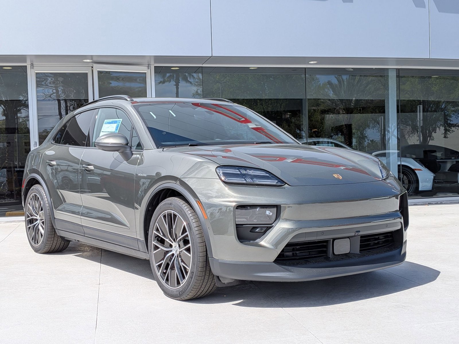 New 2026 Porsche Macan Electric image 7