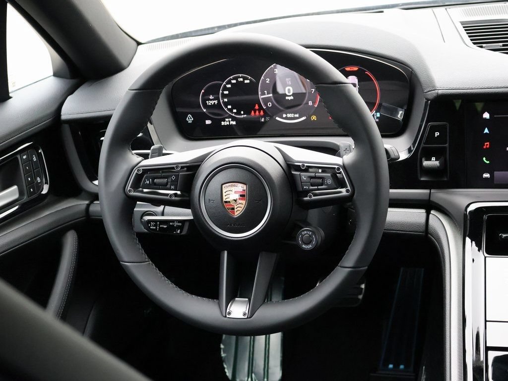 Certified 2025 Porsche Panamera 4 AWD/4WD image 19
