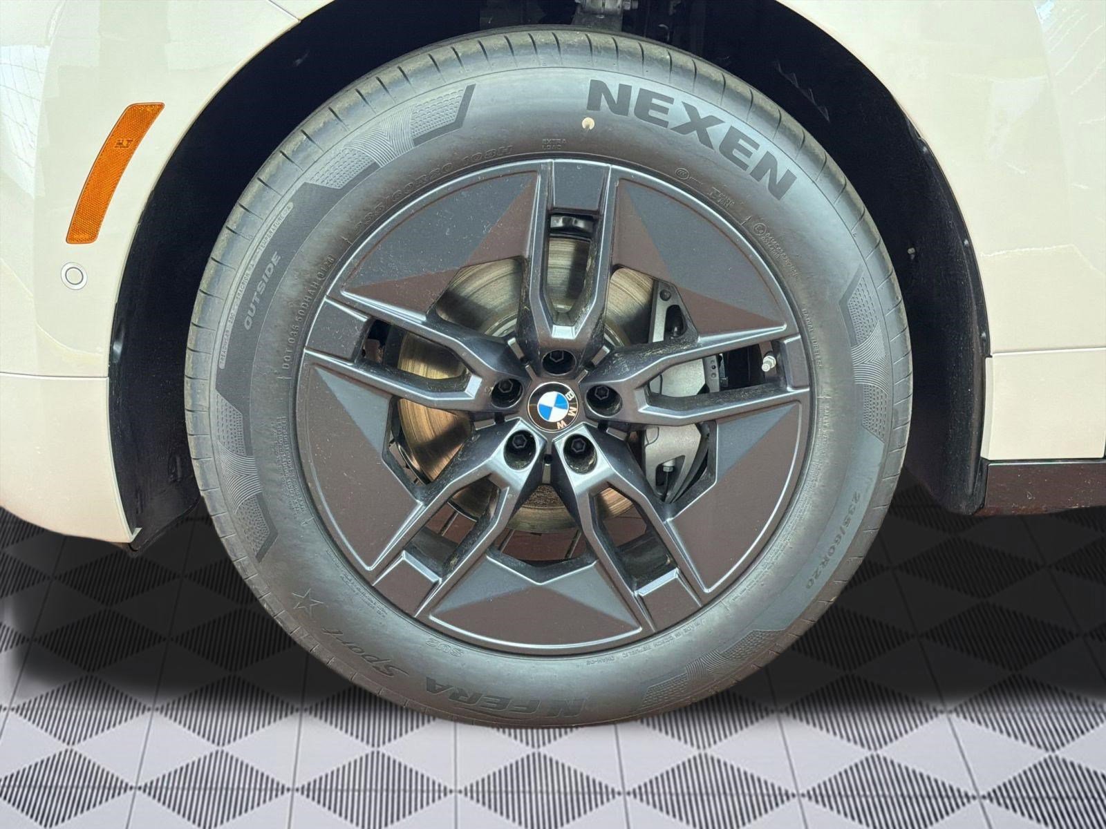 New 2026 BMW iX xDrive60 AWD/4WD image 11