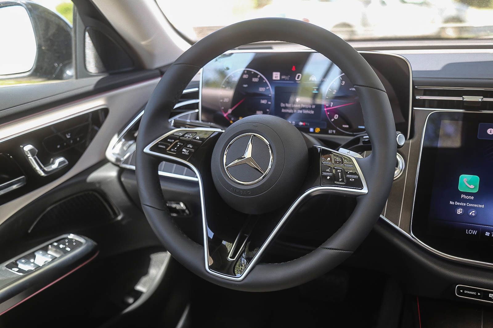 New 2026 Mercedes-Benz E 350 4MATIC Sedan image 13