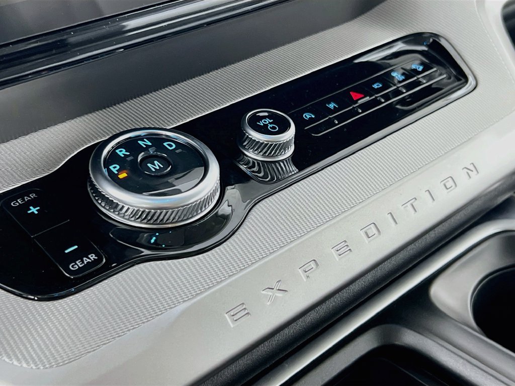 New 2027 Ford Expedition Active AWD/4WD image 9