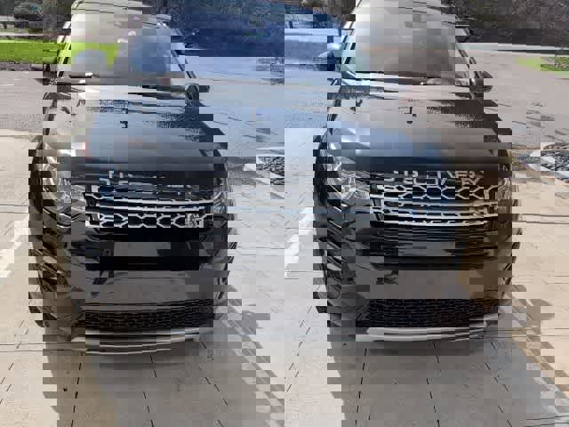 Used 2018 Land Rover Discovery Sport HSE image 8