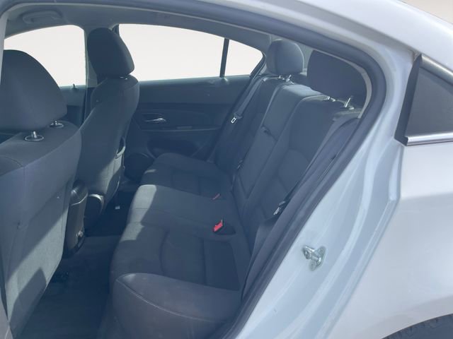 Used 2016 Chevrolet Cruze LT image 13