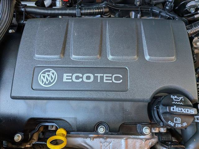 Used 2019 Buick Encore Sport Touring image 17