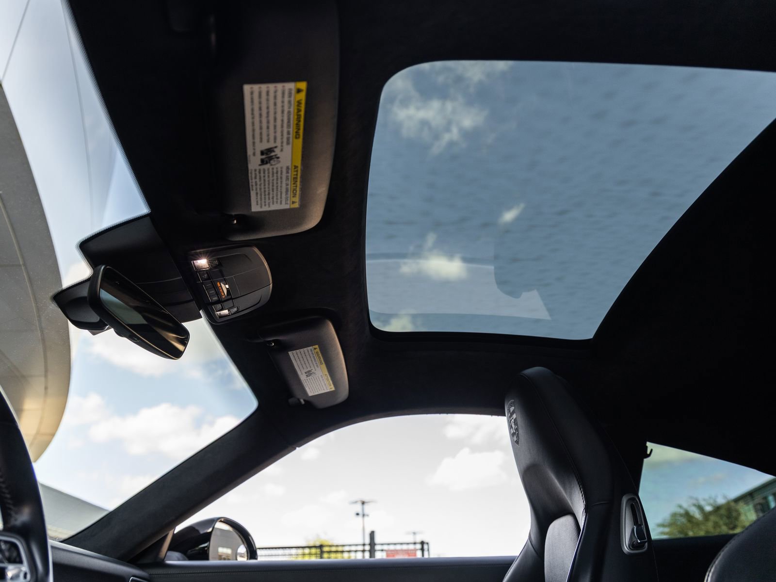Certified 2018 Porsche 911 Turbo S image 23