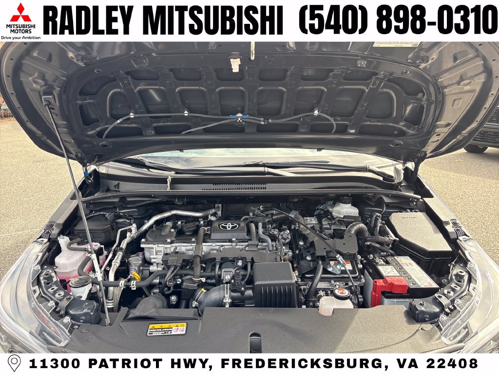 Used 2025 Toyota Corolla LE FWD image 15