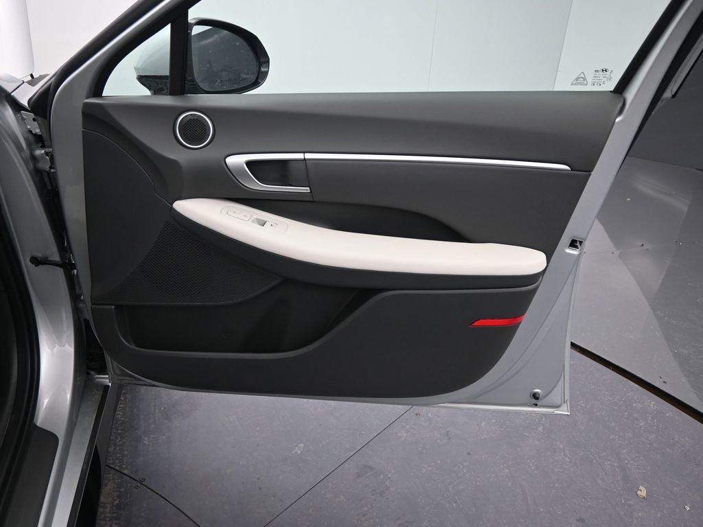 Used 2025 Hyundai Sonata SEL image 20