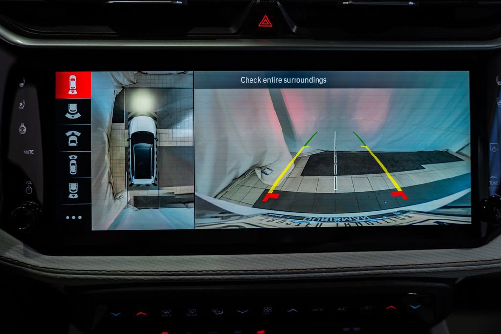 New 2026 Jeep Cherokee Overland w/ Advanced Pro Tech Group image 47