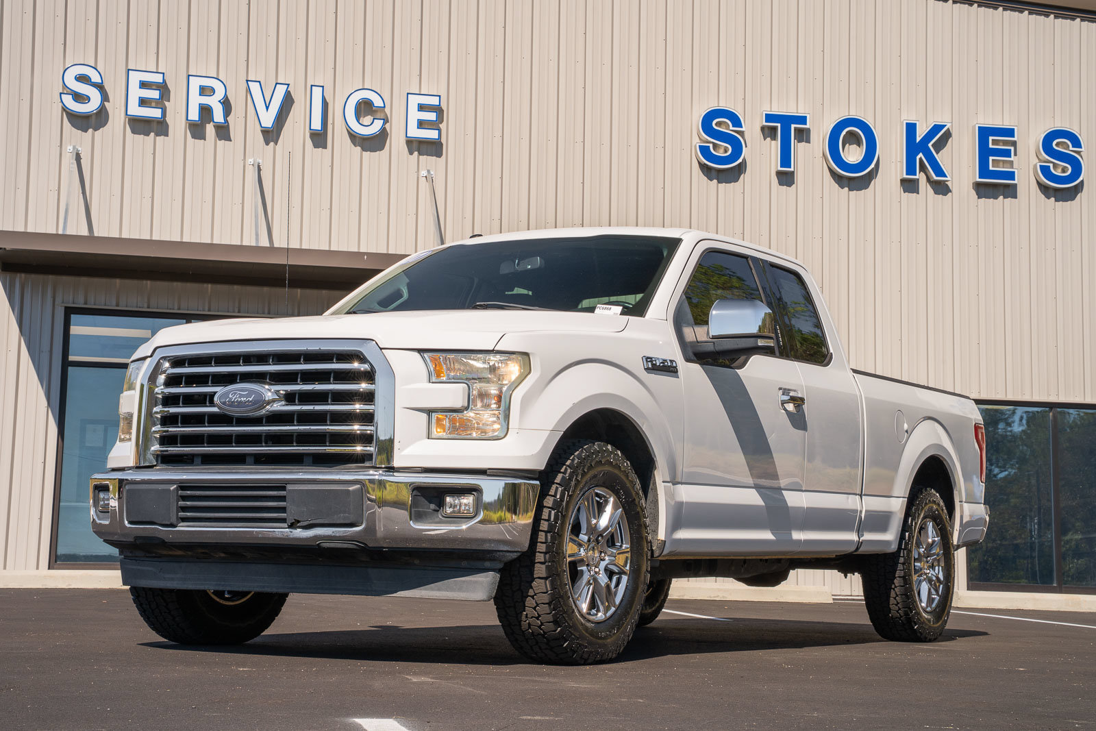 Certified 2017 Ford F150 XLT w/ Equipment Group 301A Mid RWD image 4