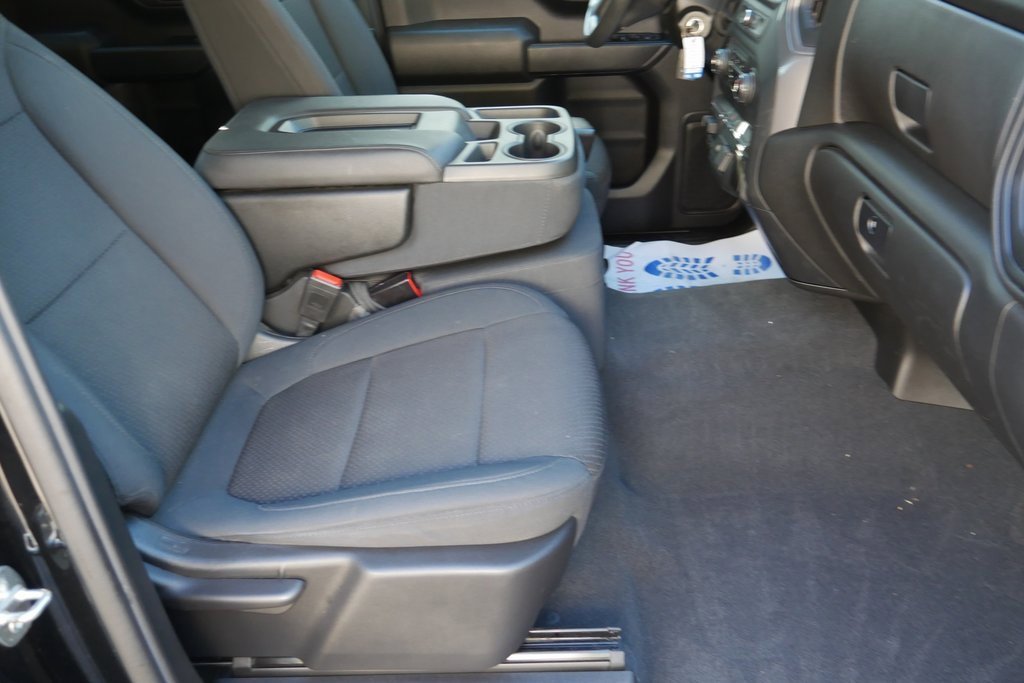 Used 2020 Chevrolet Silverado 1500 Custom w/ Custom Value Package image 19