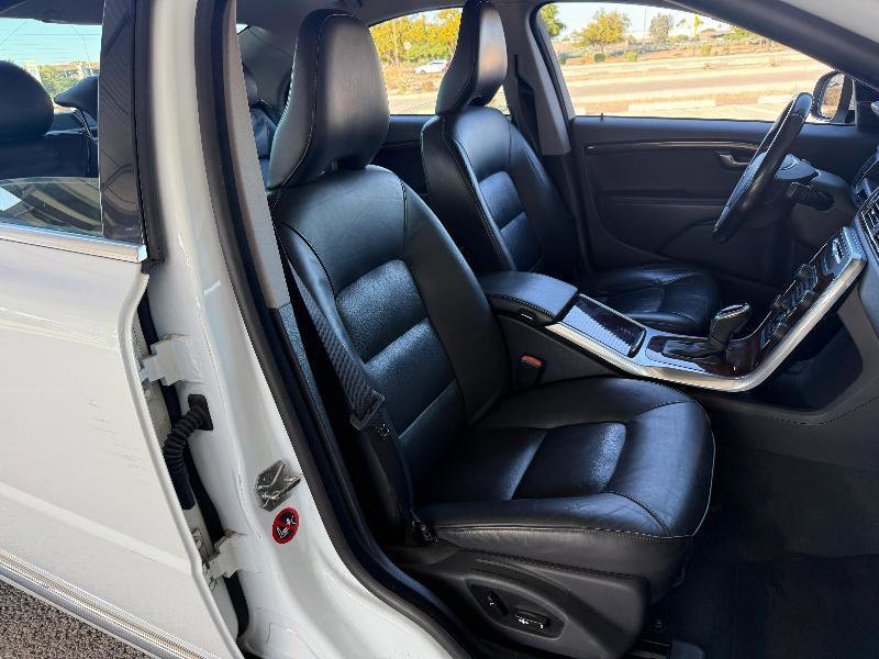 Used 2014 Volvo S80 3.2 image 18