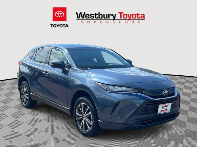 Certified 2021 Toyota Venza LE w/ Carpet Mat Package (TMS) AWD/4WD image 1