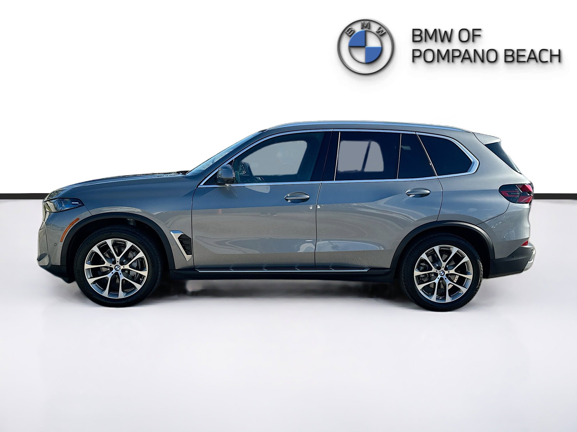 Used 2025 BMW X5 sDrive40i image 4