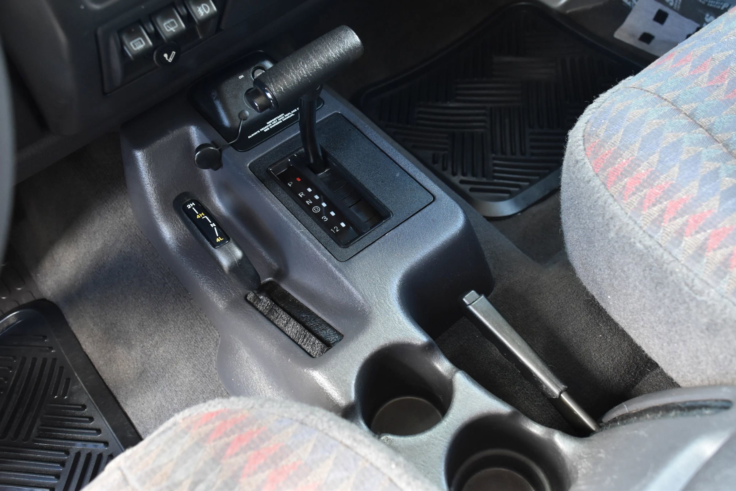 Used 2000 Jeep Wrangler Sport image 15