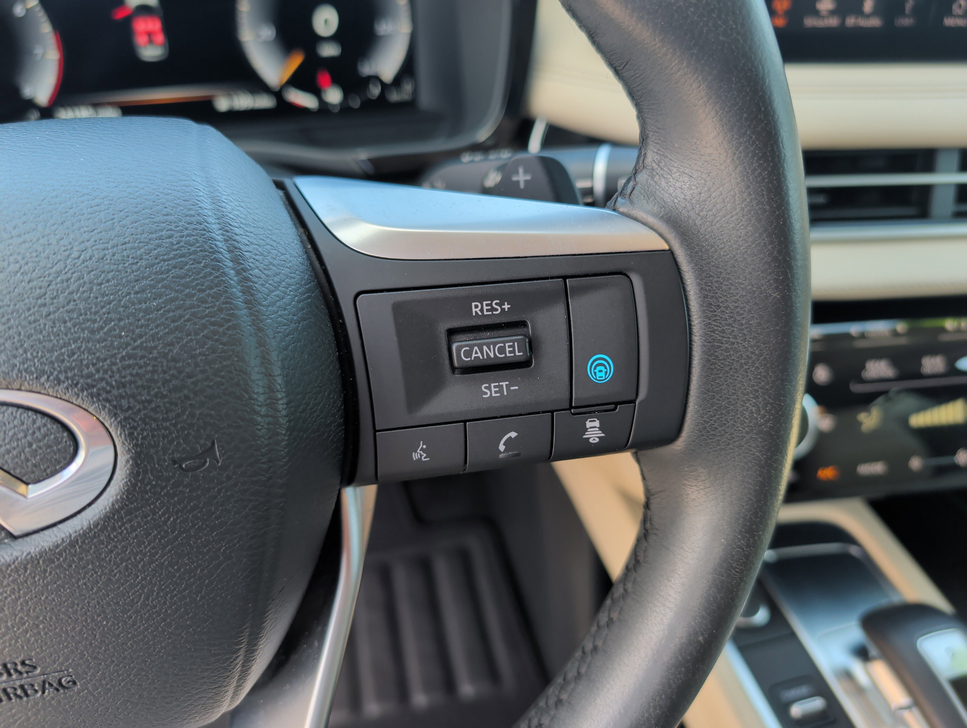 Certified 2023 INFINITI QX60 Luxe w/ Cargo Package image 20