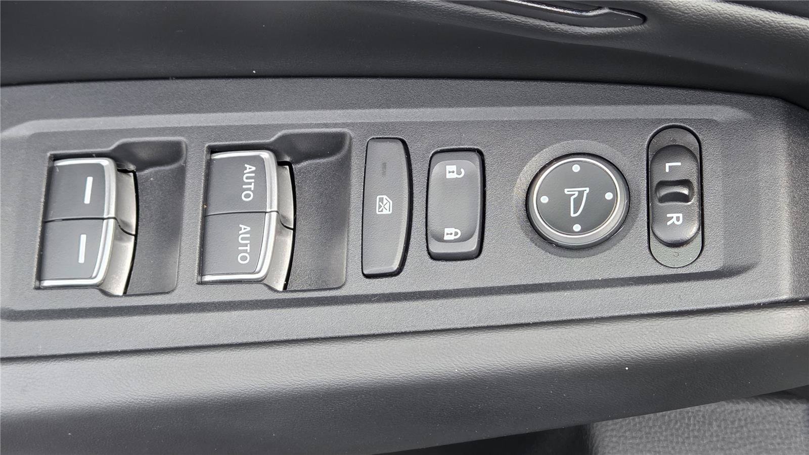 Used 2024 Honda Accord EX image 14