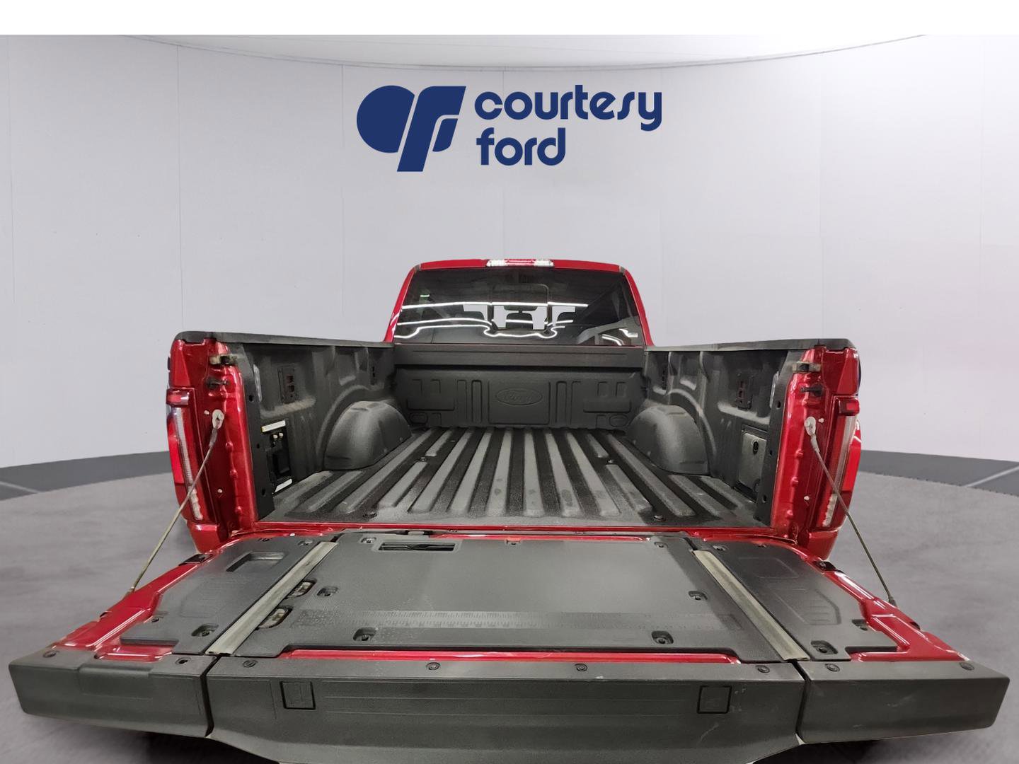 Certified 2025 Ford F150 King Ranch image 9