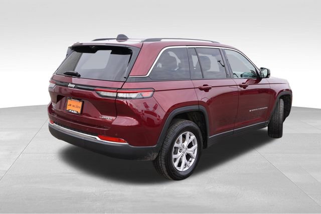 Certified 2022 Jeep Grand Cherokee Limited w/ Luxury Tech Group II image 5