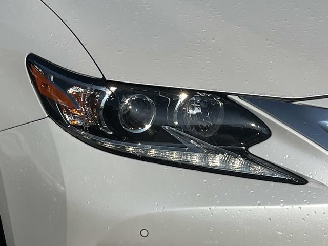 Used 2018 Lexus ES 350 w/ Navigation System Package FWD image 9