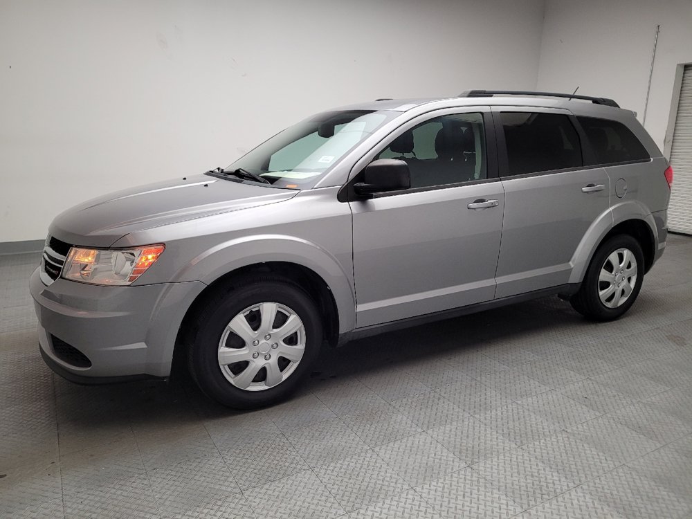 Used 2017 Dodge Journey SE w/ Flexible Seating Group FWD image 2