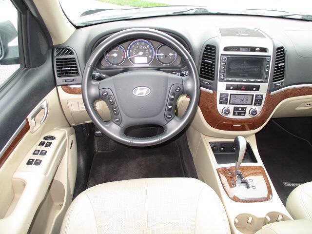 Used 2008 Hyundai Santa Fe Limited AWD/4WD image 17