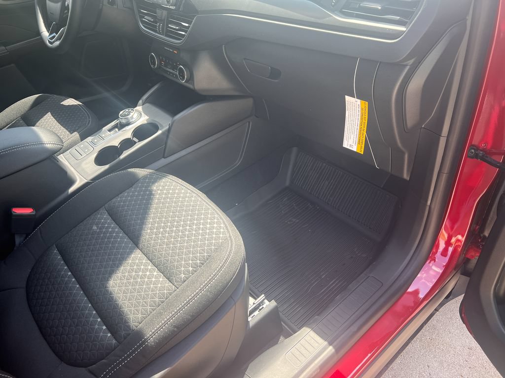 New 2026 Ford Escape Active w/ Cold Weather Package AWD/4WD image 18